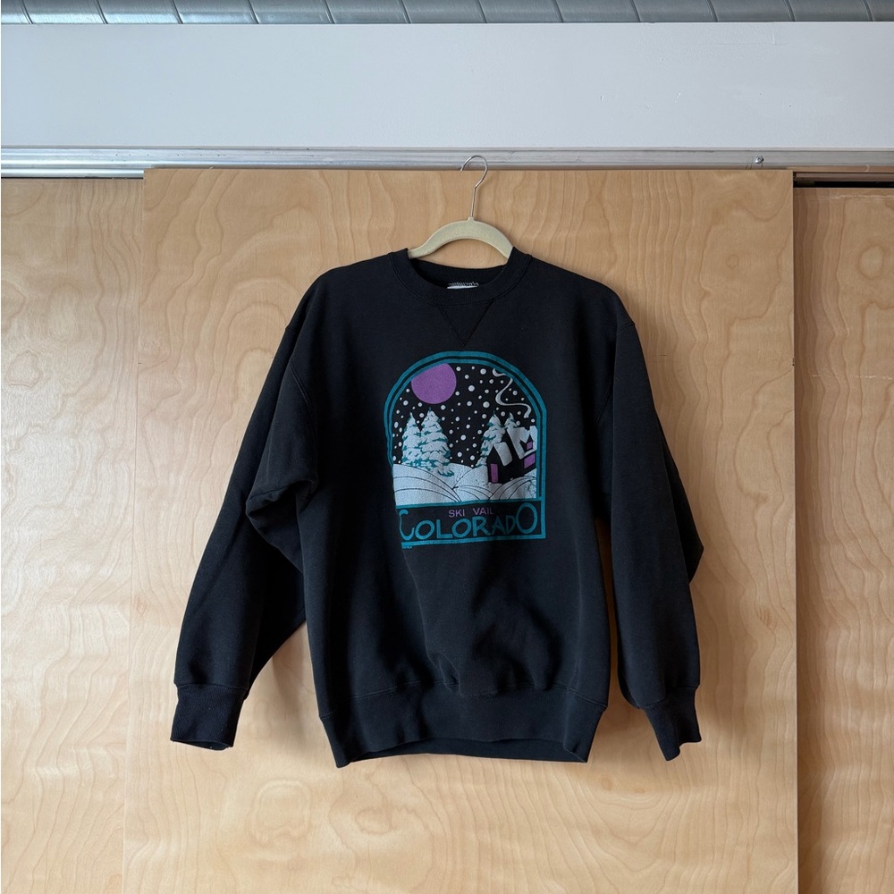 Vintage Ski Vail Colorado black crewneck sweatshirt 🎿